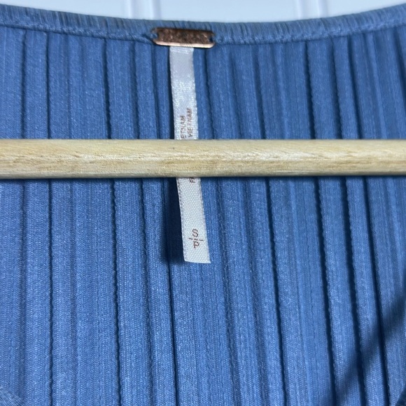 Free People Oversized Pleated Bell Sleeve Mini Dress S  Bohemian Relaxed Fit - Picture 8 of 14